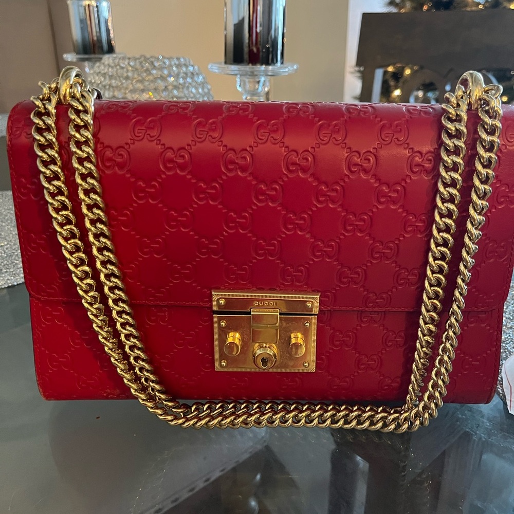Authentic Gucci Red Guccissima Leather with Padlock and chain great condition